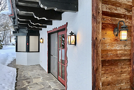 Шале в альпийском стиле на лыжне