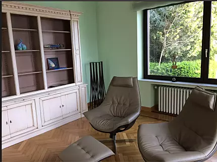 Итальянская озёрная вилла с причалом для яхт